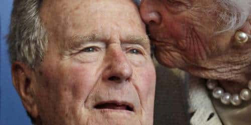 Addio George H.Bush: dall’amore per Barbara alla Guerra del Golfo. Chi era Poppy