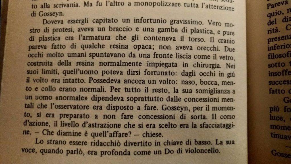 (Dettaglio del primo libro del ciclo del Non-A di A. E. van Vogt in cui l'autore immagina delle protesi in plastica del torace e del cranio, esattamente come quelle prodotte oggigiorno con le stampanti 3D)