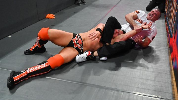 Heel Shane