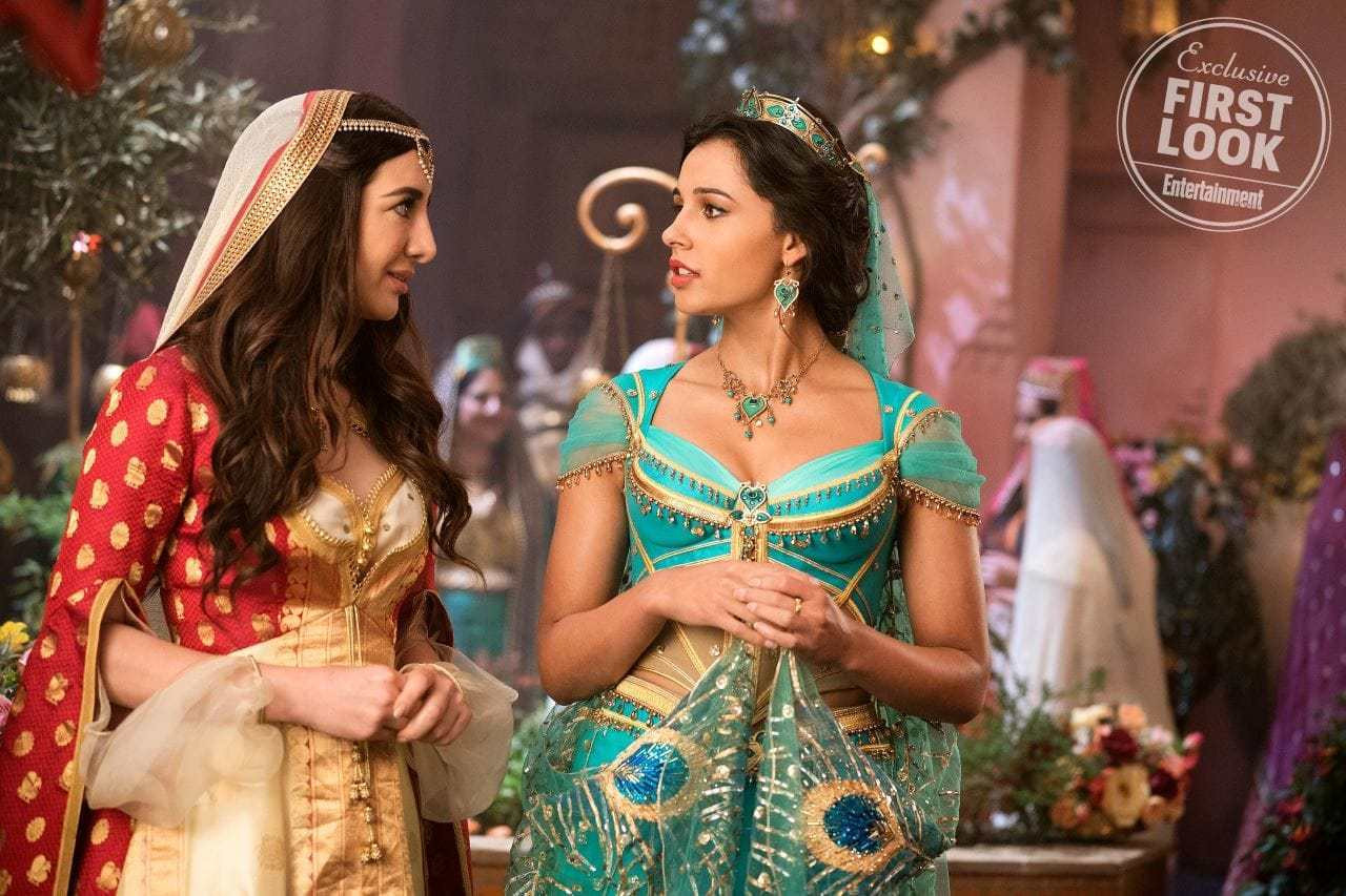 Foto di Dalia e Jasmine sul set del live action di Aladdin