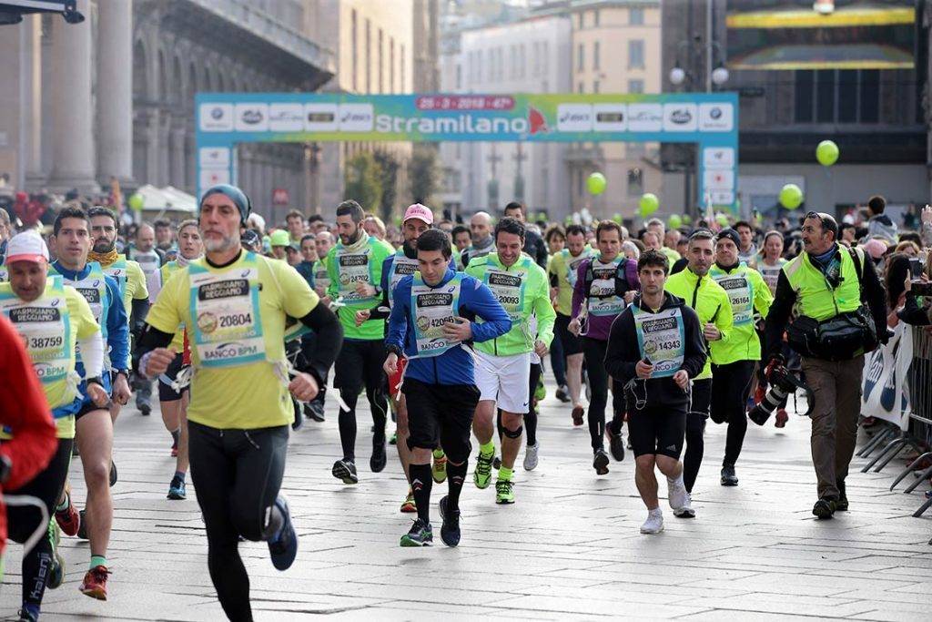 “Alcuni runners – Photo Credit: www.stramilano.it”

Stramilano
