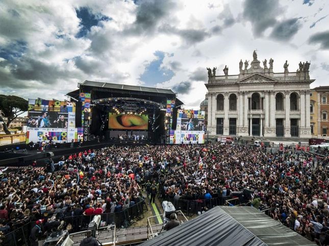 Concerto del Primo Maggio a Roma
(foto dal web)
festa dei lavoratori