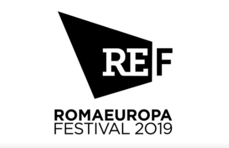 REF Romaeuropa Festival 2019. Nero in campo bianco.