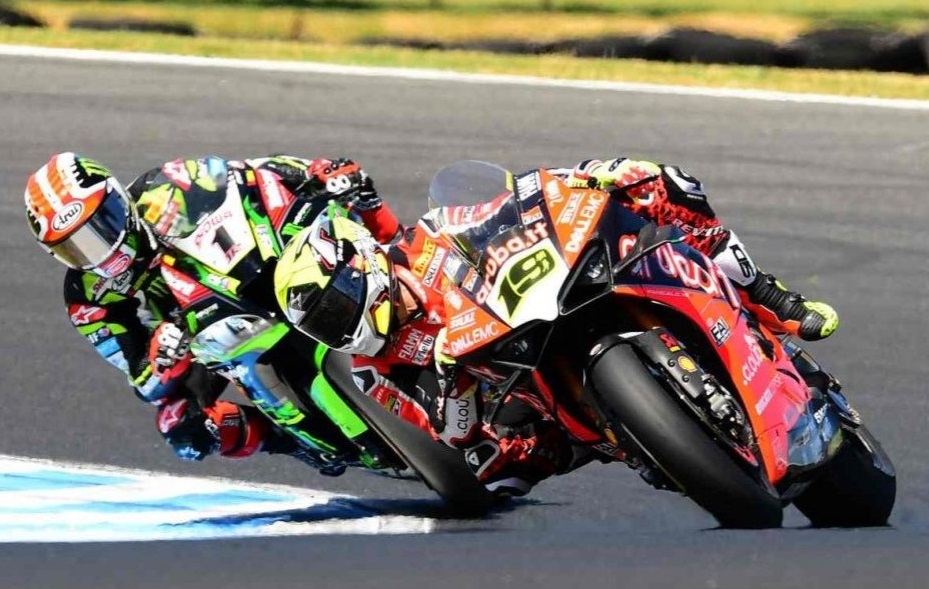 Test a Misano - Alvaro Bautista su Ducati e Jonathan Rea su Kawasaki