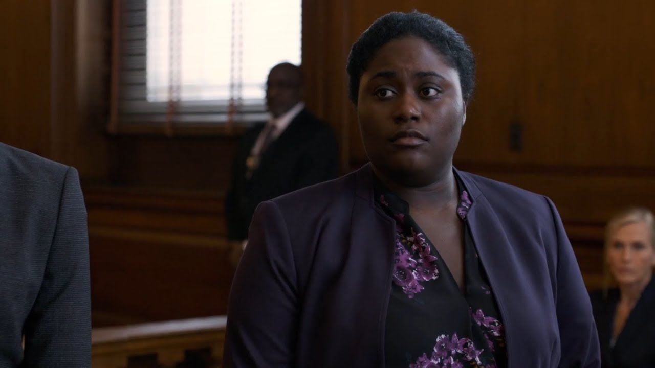 Taystee affronta il processo nel finale della stagione 6.