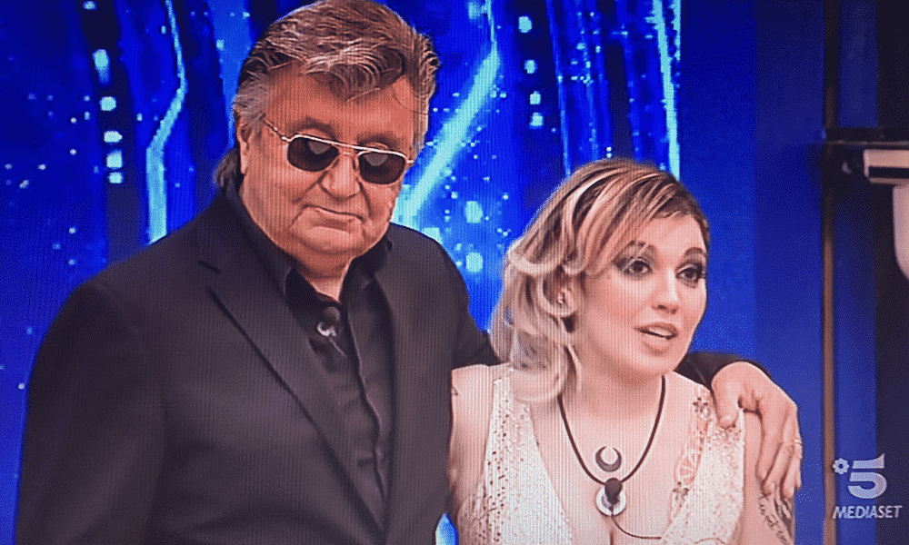 "Bobby Solo con la figlia Veronica - Photo Credit: www.grandefratello.mediaset.it”
la finale