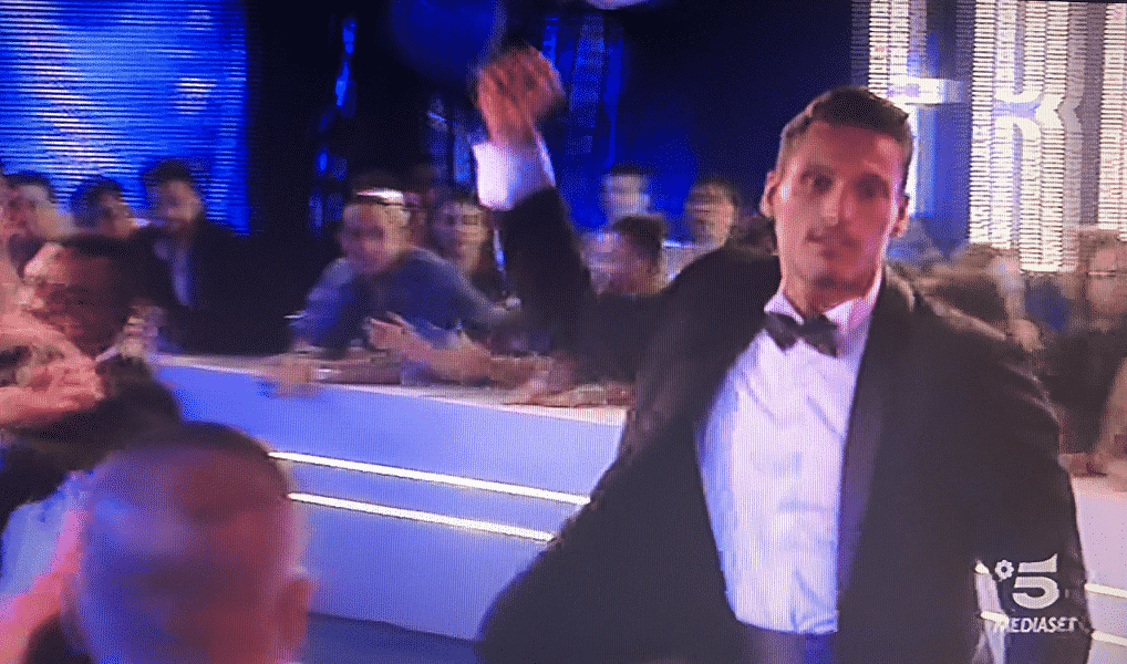 "Esce Gennaro - Photo Credit: www.grandefratello.mediaset.it”
la finale