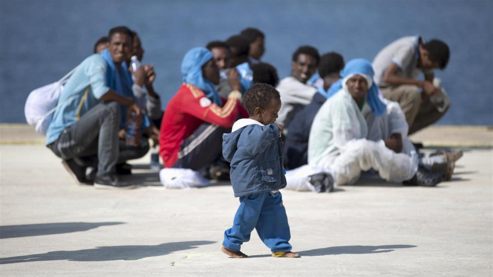 Calais: i migranti sono soggetti a “trattamenti inumani” Migranti