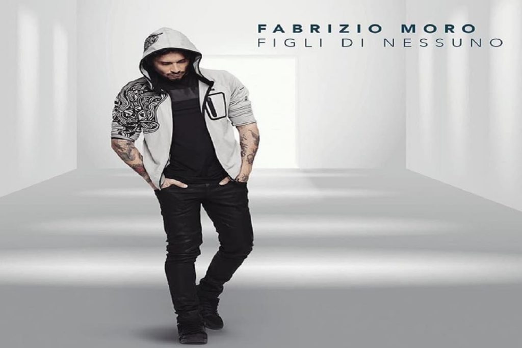 Fabrizio Moro nel nuovo tour "Figli di nessuno"- Photo Credit: Spettacolo.eu