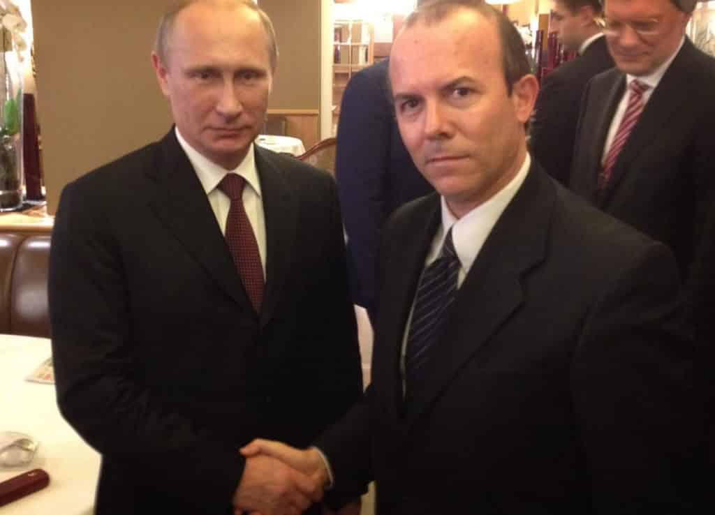 Secondo le registrazioni del sito BuzzFeed la Lega avrebbe ricevuto fondi clandestini russi