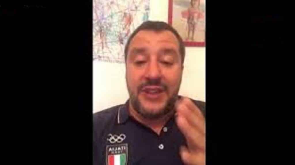 “Matteo Salvini aveva negato lo sbarco dei migranti a bordo del veliero Alex – Photo Credit: youtube.com”

Il veliero Alex