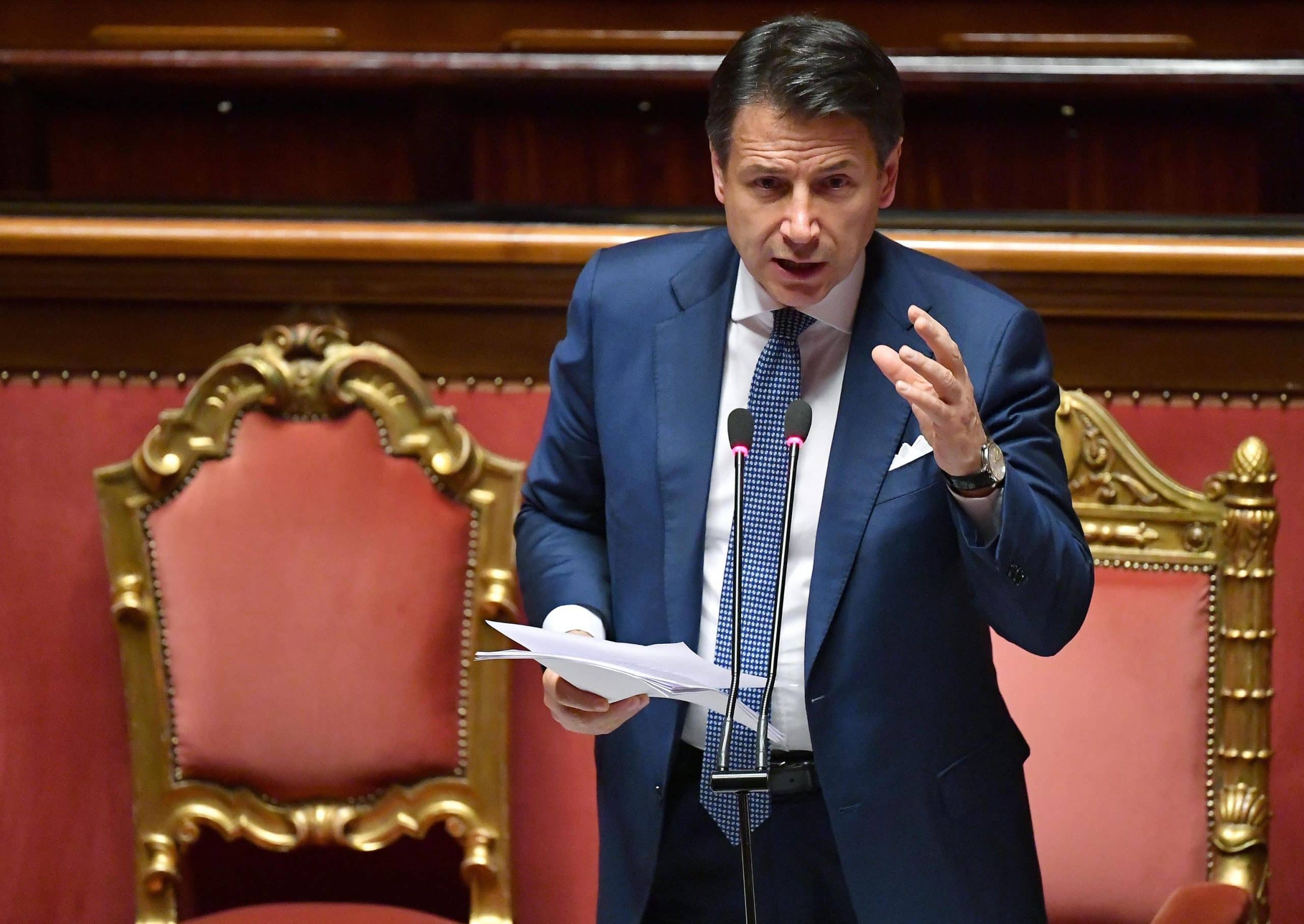 Conte alla Camera: voto per la fiducia al Governo