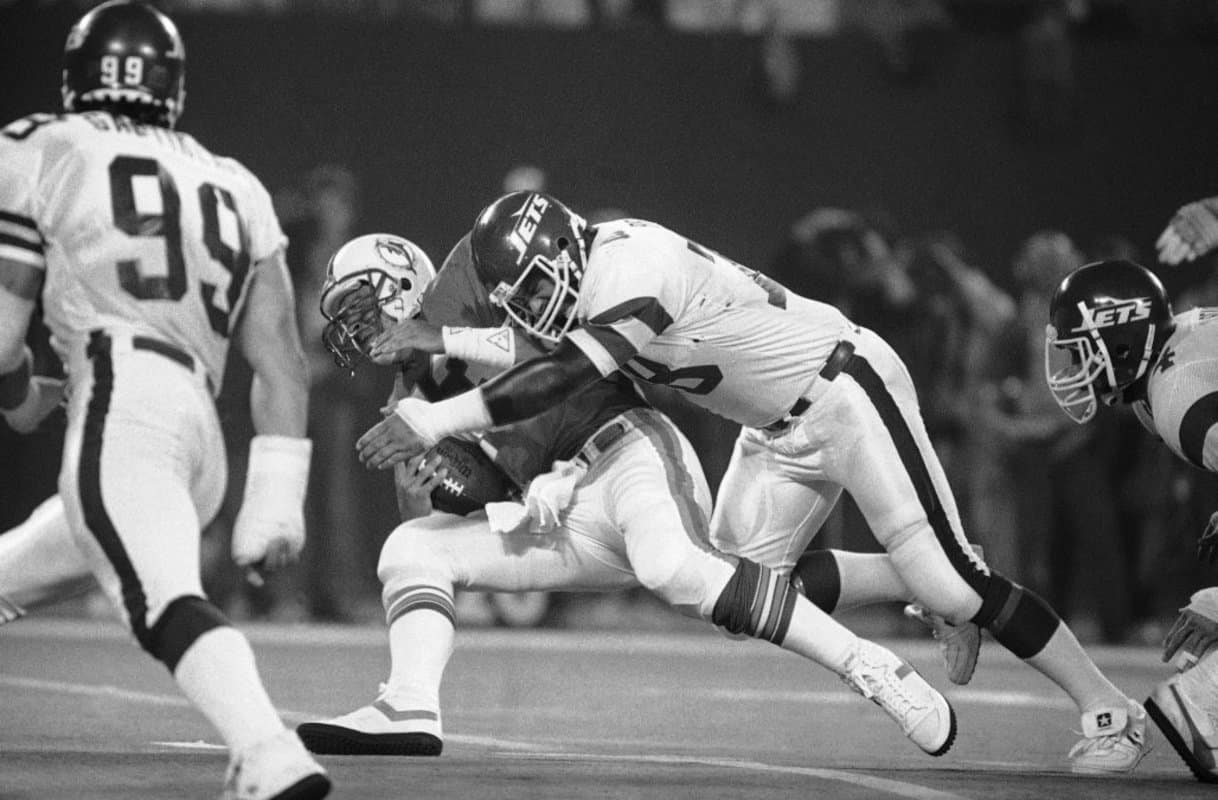 Barry Bennett, ex giocatore di NFL, assassinato insieme alla moglie Barry Bennett NFL