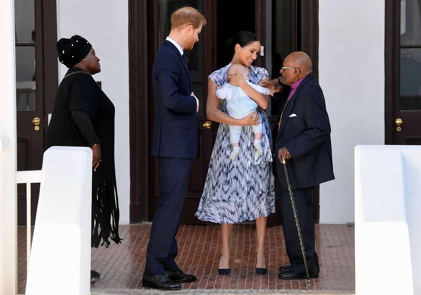 “Archie con i genitori al cospetto dell’arcivescovo Tutu”