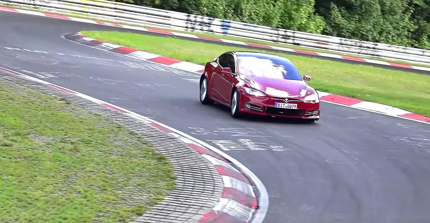 EV | Tesla Model S Nürburgring: annientato il record Taycan Tesla Model S