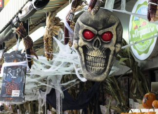Halloween da paura: milioni di giocattoli e trucchi tossici