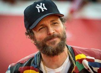 Jova house Party, il grande show dalla casa di Lorenzo Jovanotti Cade