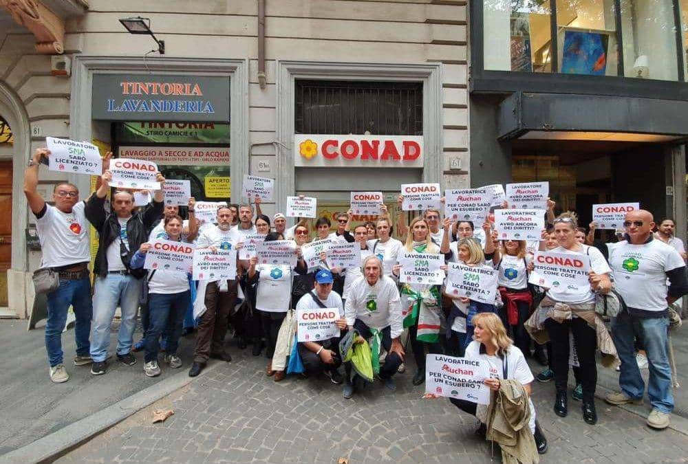 Proclamato uno sciopero a Roma e nel Lazio dei lavoratori Auchan e Simply contro Conad