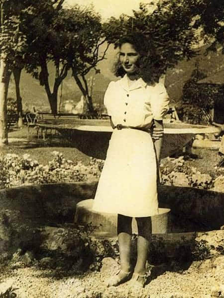 “Liliana Segre nel 1943, pochi mesi prima di essere arrestata e deportata ad Auschwitz”
