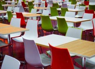 Svolta green alla Sapienza: la nuova mensa è plastic free e illuminata a led