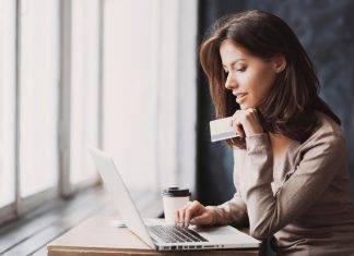 I diritti dei consumatori per chi compra online: ecco cosa c’è da sapere