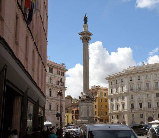 Roma, il Campidoglio prende in consegna locale confiscato nel centro storico confiscato locale Campidoglio
