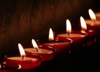 Quali sono le tariffe funerali e come si può risparmiare qualcosa per non rimanere del tutto senza soldi? Caso Luca Sacchi
