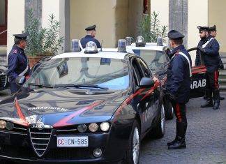 Fermato a Trastevere con l’hashish: “Non spaccio, sono ricchissimo”