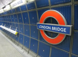 Londra, attentato terroristico: ucciso il killer jihadista dalla polizia