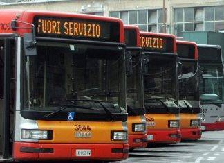 Sciopero dei mezzi pubblici lunedì a Roma: a rischio metro, bus e tram sciopero roma