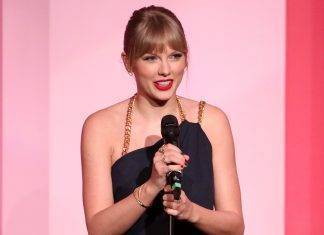 Taylor Swift, il lungo discorso girl power per il Woman of a Decade discorso billboard Taylor swift-Speech