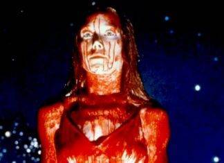 Carrie, da romanzo di Stephen King a miniserie