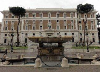 Roma, disinnescato pacco bomba destinato al Viminale Viminale