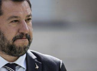 Caso Gregoretti: oggi il processo a Salvini, Renzi voterà si o no? Matteo Salvini, caso Gregoretti