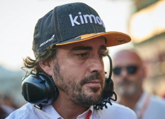 Alonso F1, ci risiamo: “Non mi sento vecchio per guidare” Alonso F1