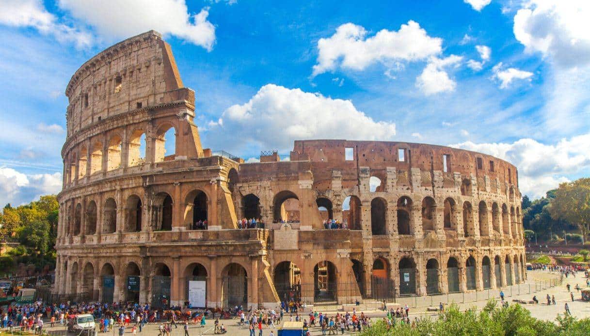 Colosseo notte 