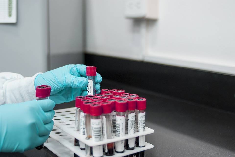 Ritrovati farmaci nel latte italiano usati negli allevamenti