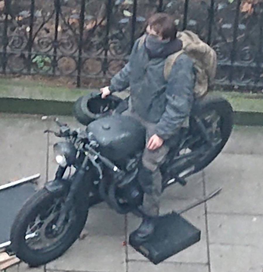 Pattinson Set Batman