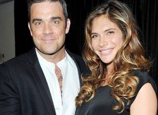 Robbie Williams, nato il quarto figlio da madre surrogata Robbie Williams