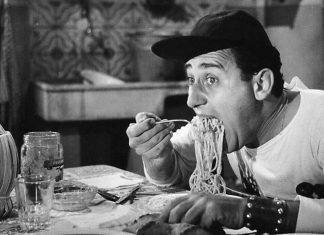 Alberto Sordi | Da “Lo sceicco bianco” a “Incontri proibiti” Alberto Sordi, fonte it.wikiepdia.org
