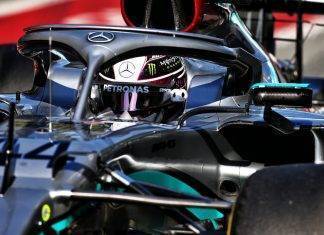 Volante Mercedes F1: come funziona? volante mercedes f1 lewis hamilton