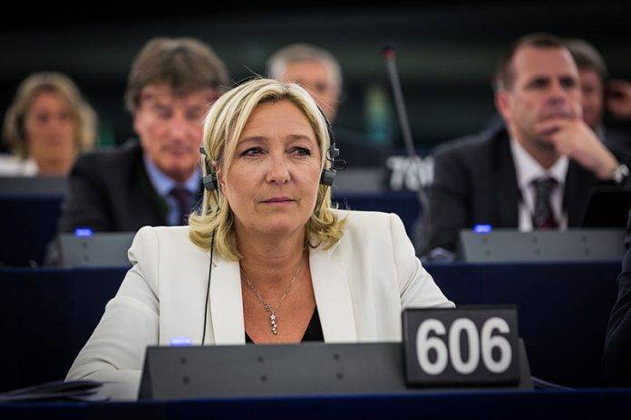 Le Pen frontiere coronavirus