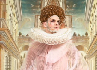 Achille Lauro si sente la Regina Elisabetta I