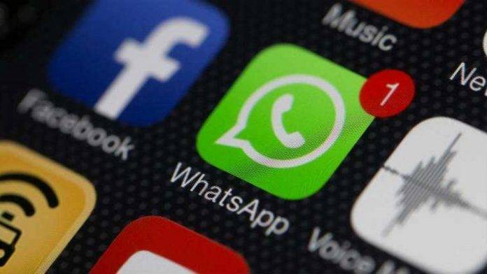 Auguri WhatsApp