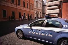 Coronavirus, Roma: posti di blocco ad ogni auto
