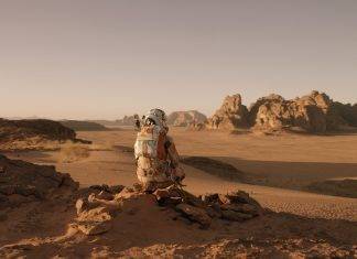 The Martian: waiting in the sky