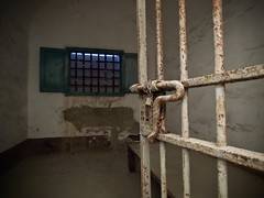 Carceri in rivolta: le nuove e le vecchie emergenze