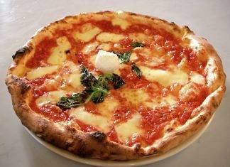 Il sabato vuol dire solo una cosa: pizza! Come si prepara?