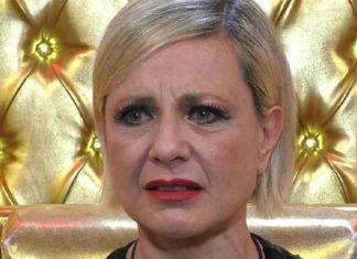 Antonella Elia violenta con animali e persone, l’accusa shock Antonella elia shock