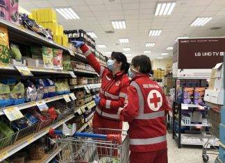 Roma, il silenzio assordante dell’emergenza alimentare Photo Credits: www.support.redcross.ch